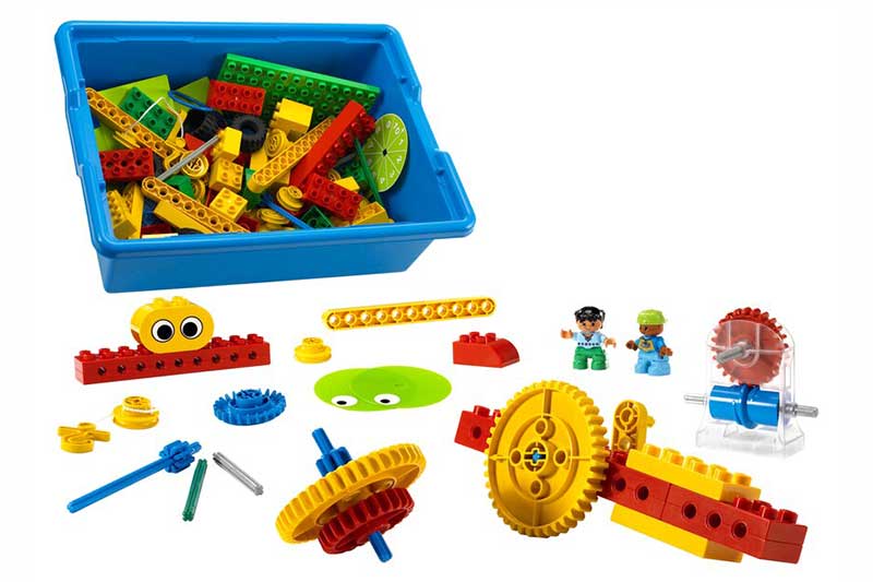 Early-Simple-Machines-Set-lego-cyprus-box